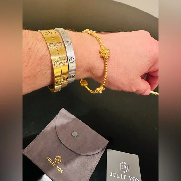 Authentic Luxury Minimalist Julie Vos Flower Pearl Station Bangle/Bracelet - Picture 9 of 17